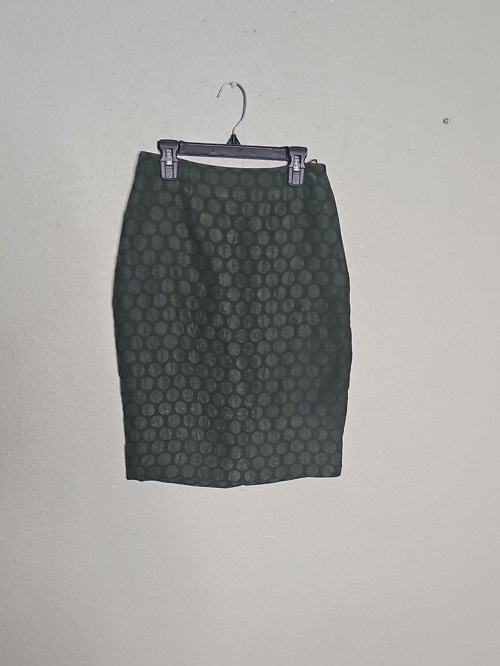 Anthropoligie Maeve Dark Green Textured Dot Pencil Skirtant